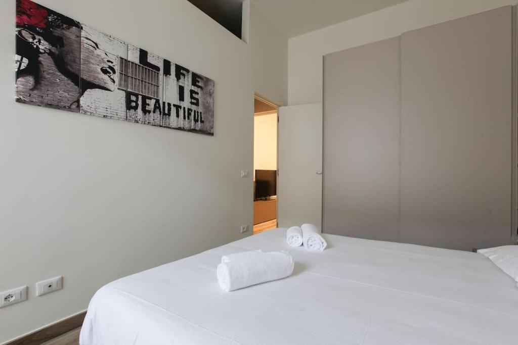 Apartamento Hacca Collection - Isola-garibaldi District 1br Milão